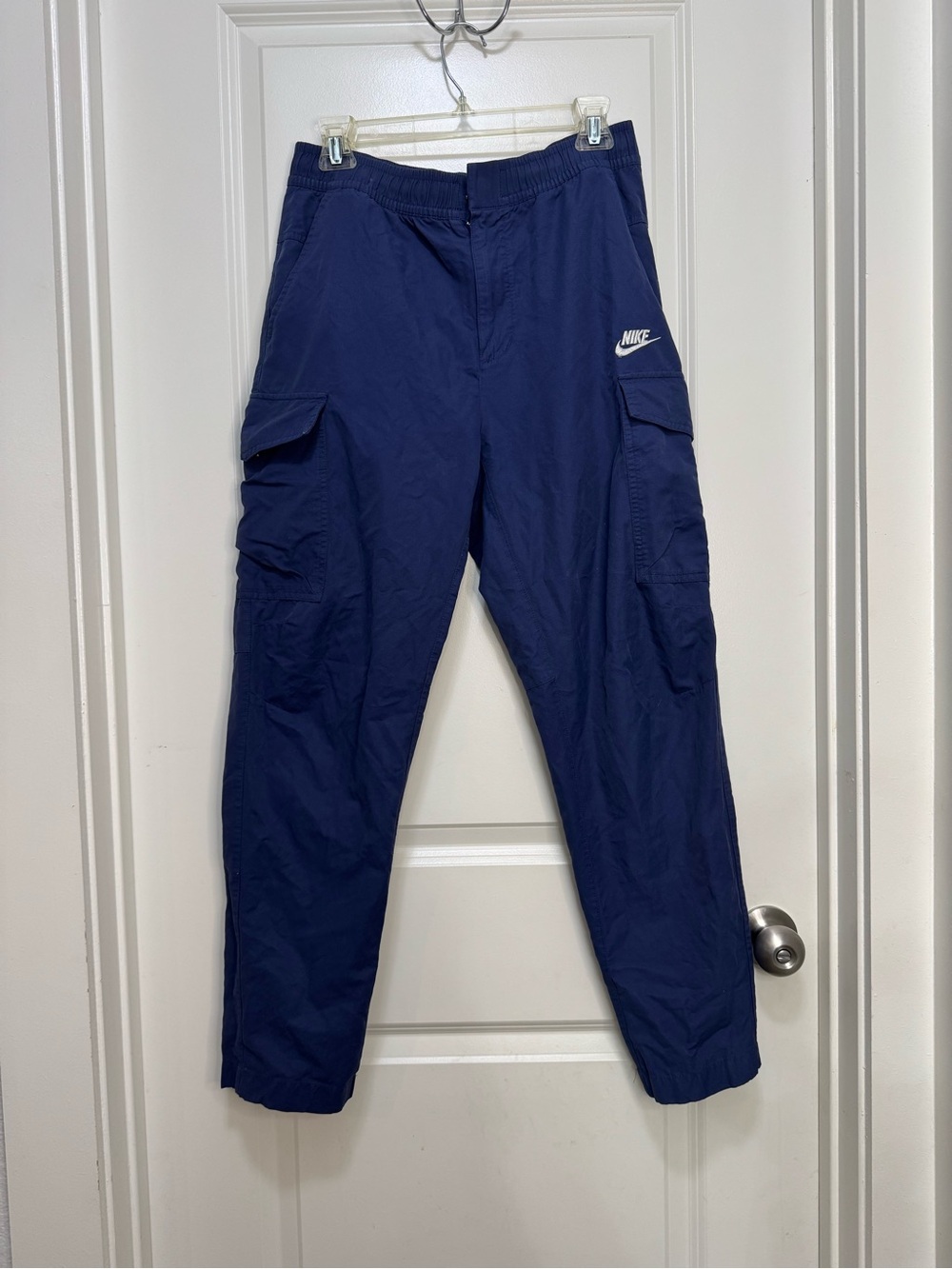Nike Men's Navy Utility Cargo Pants - Lightweight Athletic Fit
